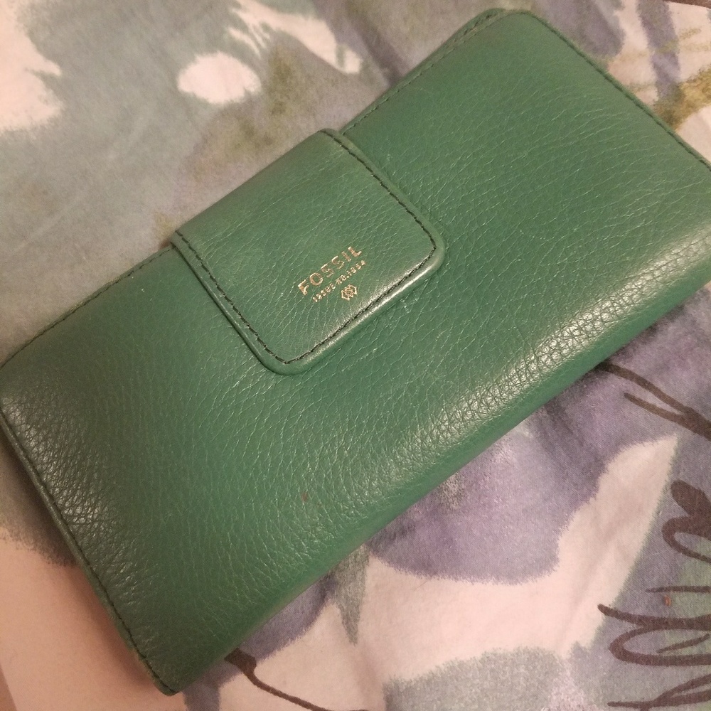 Fossil Green Wallet